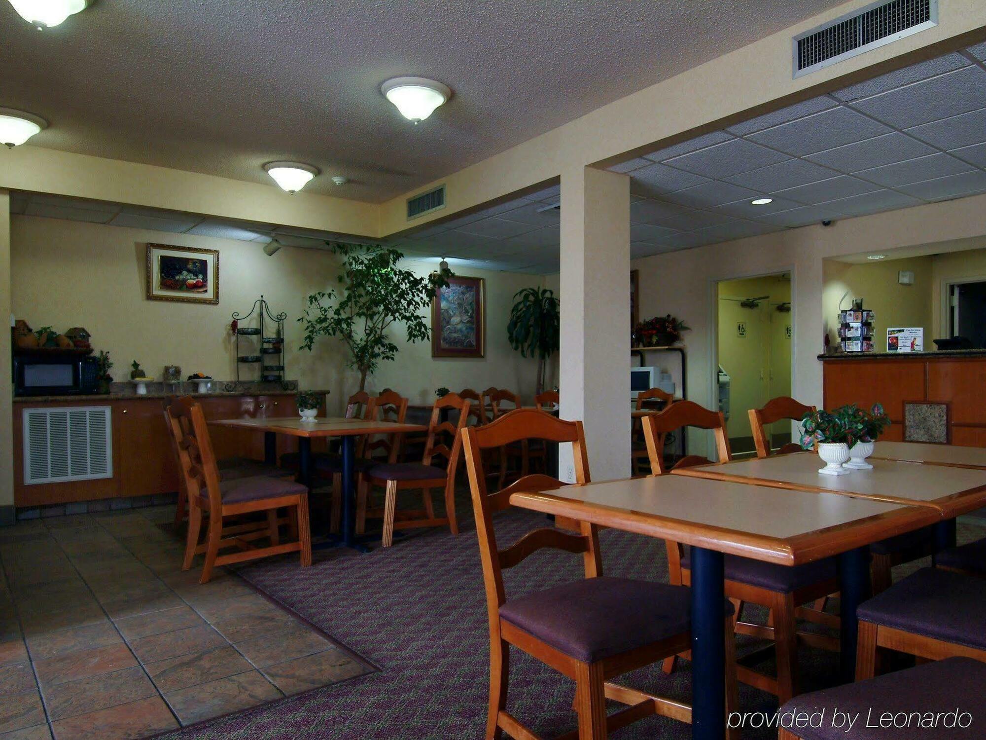 Executive Inn Dallas Restaurante foto